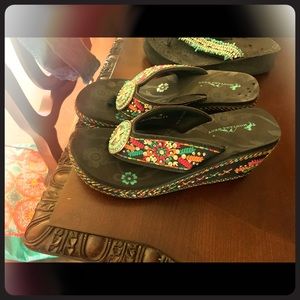 Several pairs of flip flops